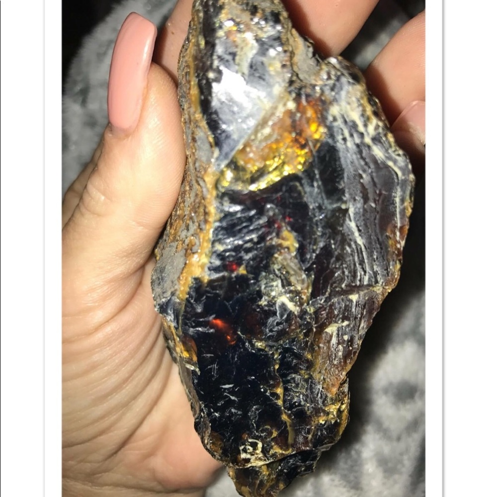 RARE 96 gram Blue Amber from Indonesia - Picture 4 of 6